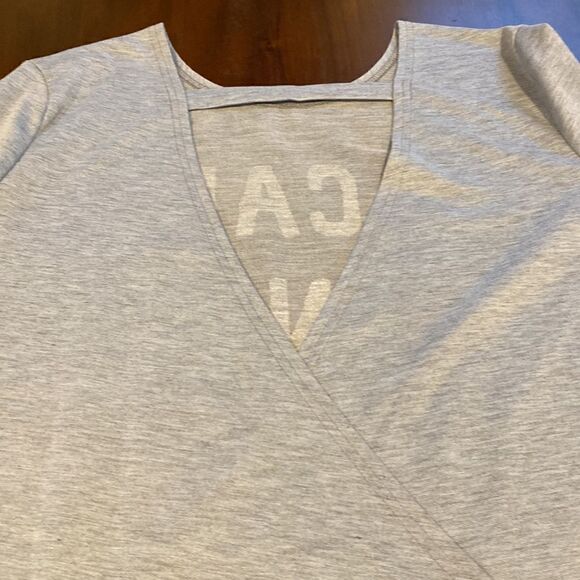 B. Boutique by Evergreen Women’s Workout Leisure Top Size Large - Picture 6 of 7